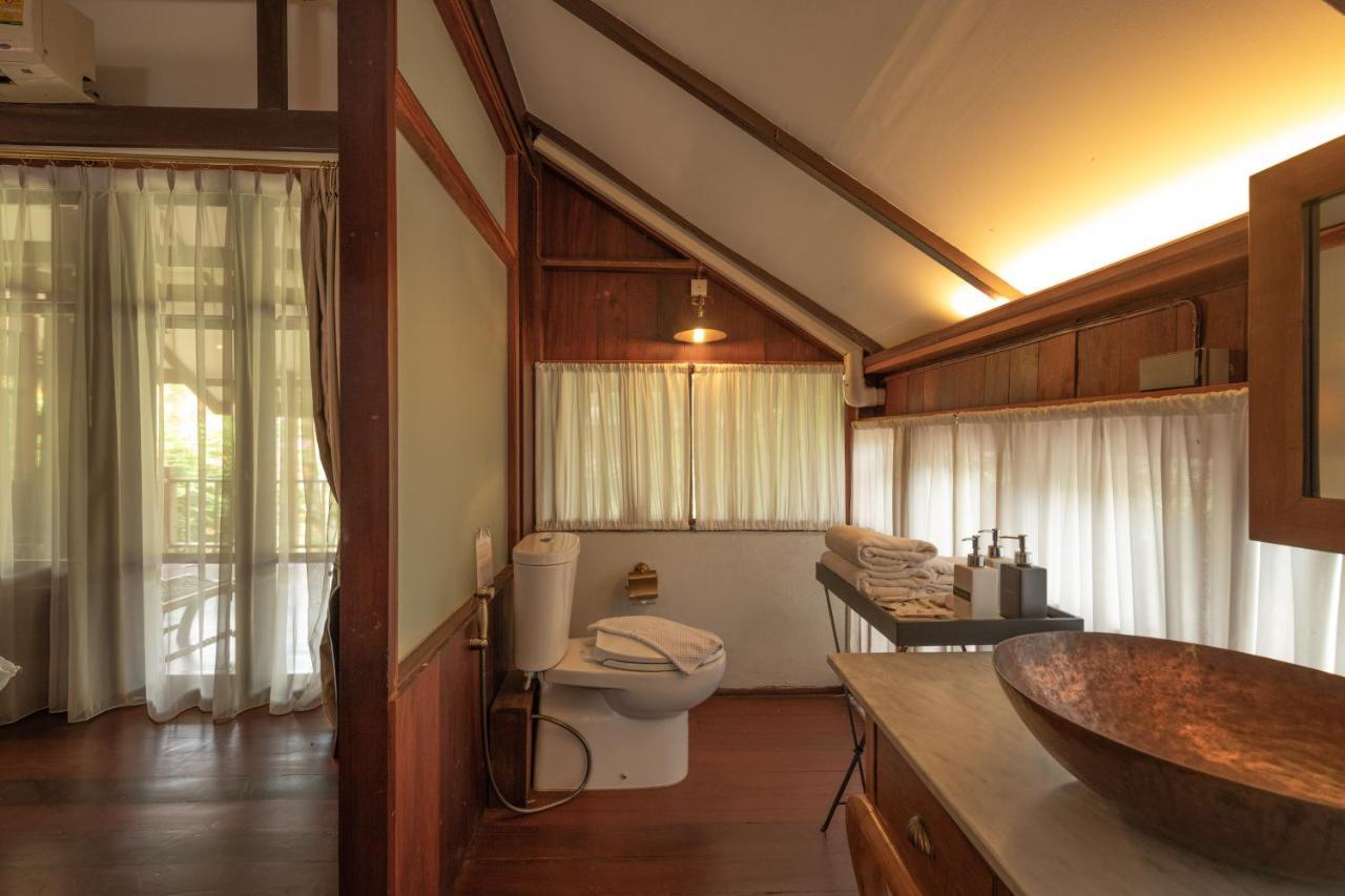 Chompor Lanna Hotel Chiang Mai Exterior photo