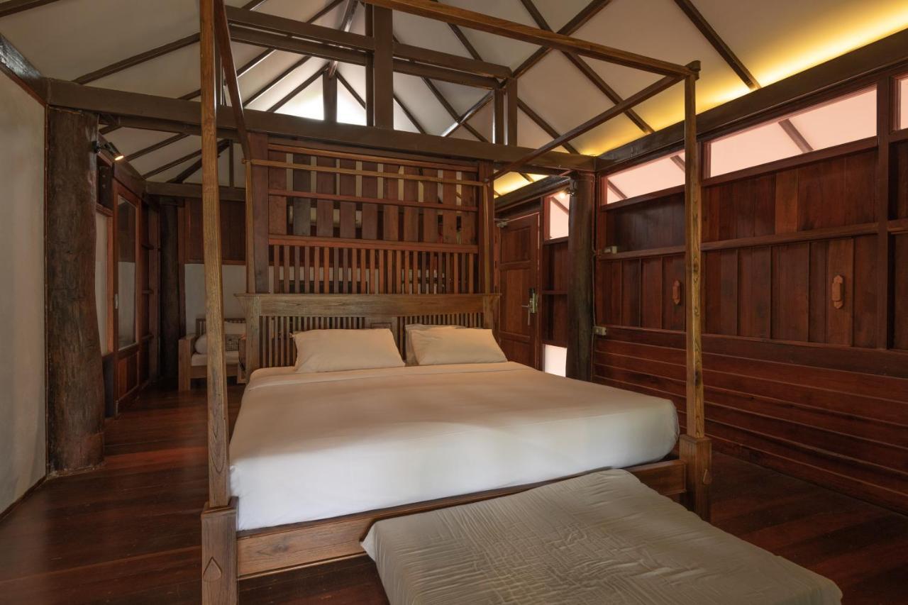 Chompor Lanna Hotel Chiang Mai Exterior photo